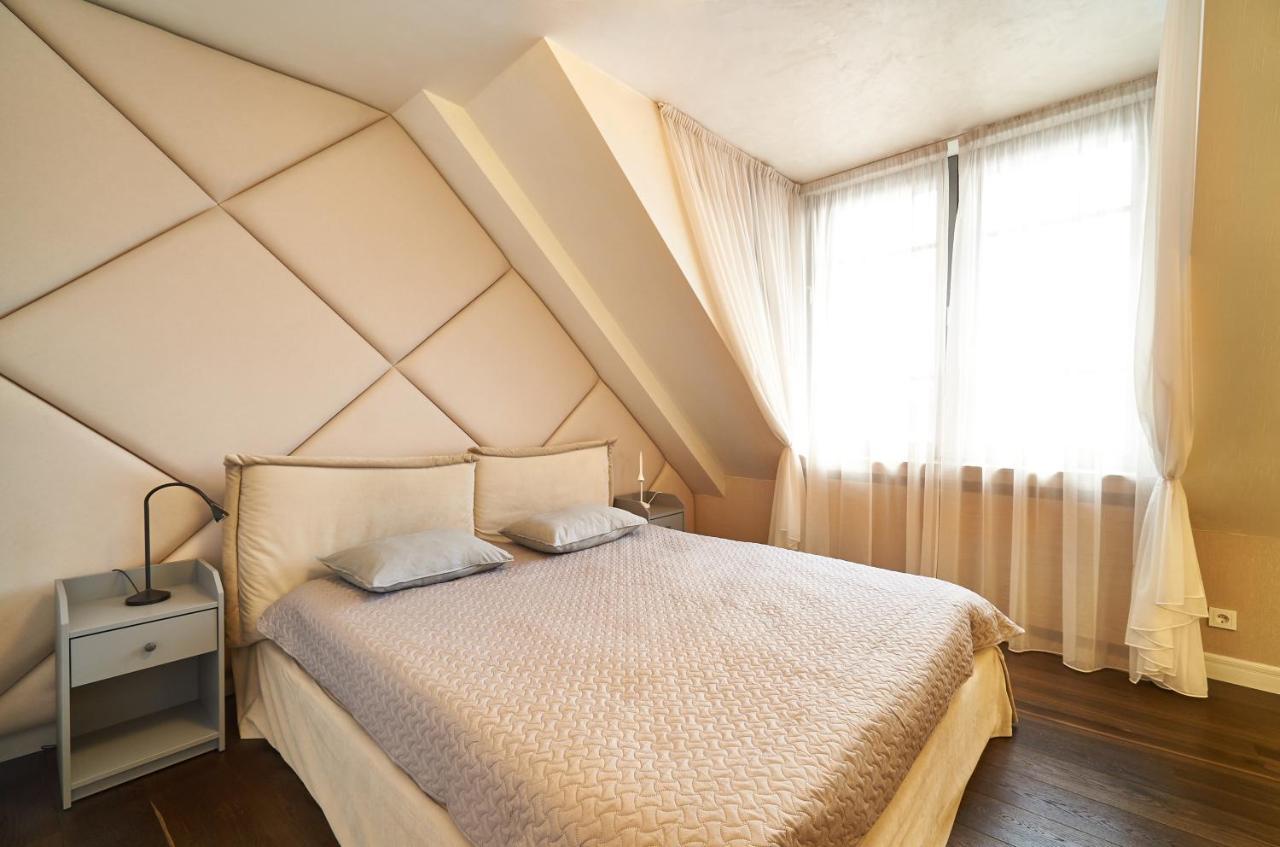 Emi Apartment Рига Екстериор снимка