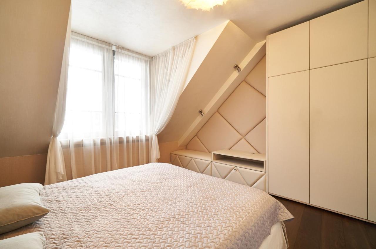 Emi Apartment Рига Екстериор снимка