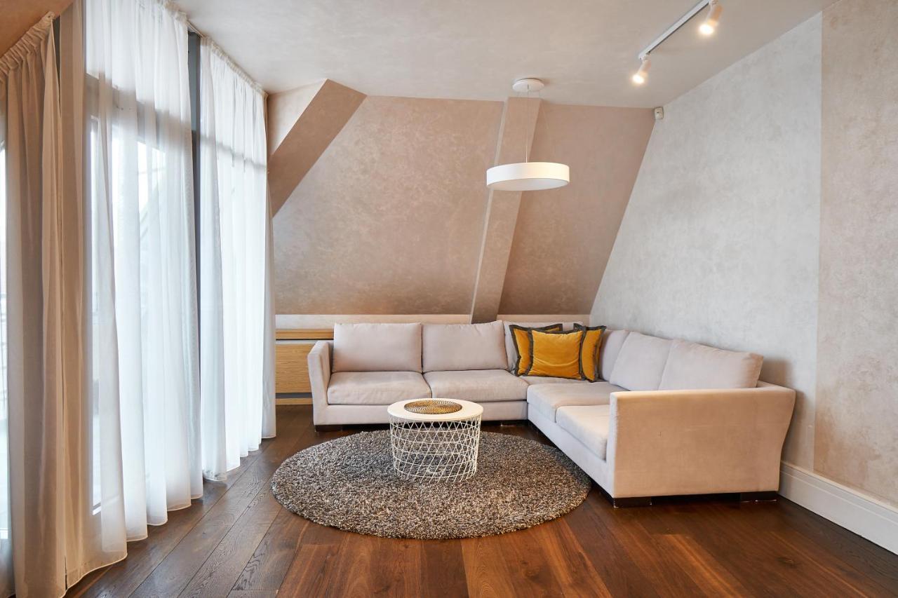 Emi Apartment Рига Екстериор снимка