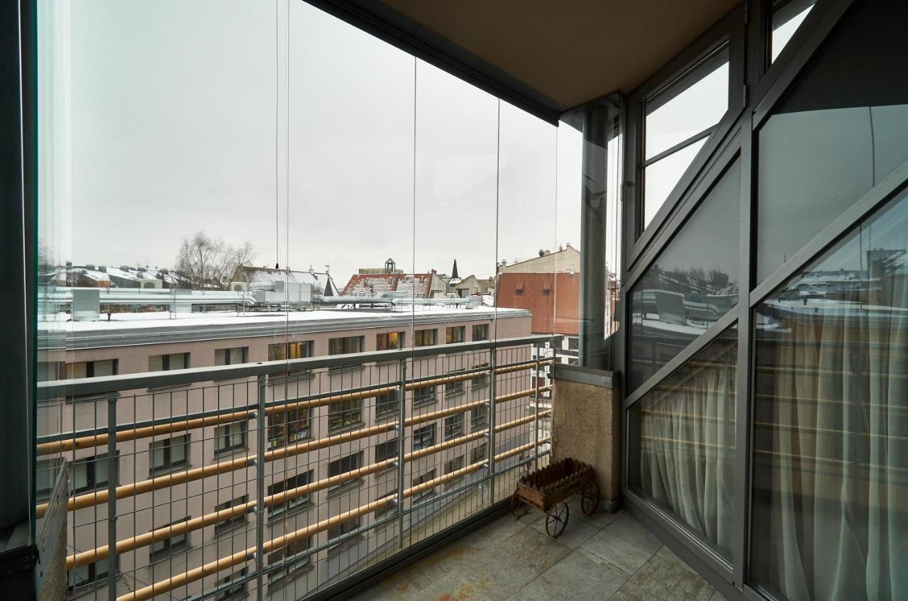 Emi Apartment Рига Екстериор снимка